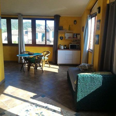 Casa Di Rosa Apartman Chia Kültér fotó